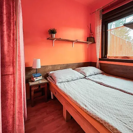 Lakefront In Zamardi-balaton 55198