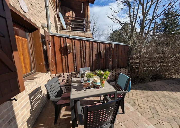 Lakefront In Zamardi-balaton 55198 דירה זמראדי