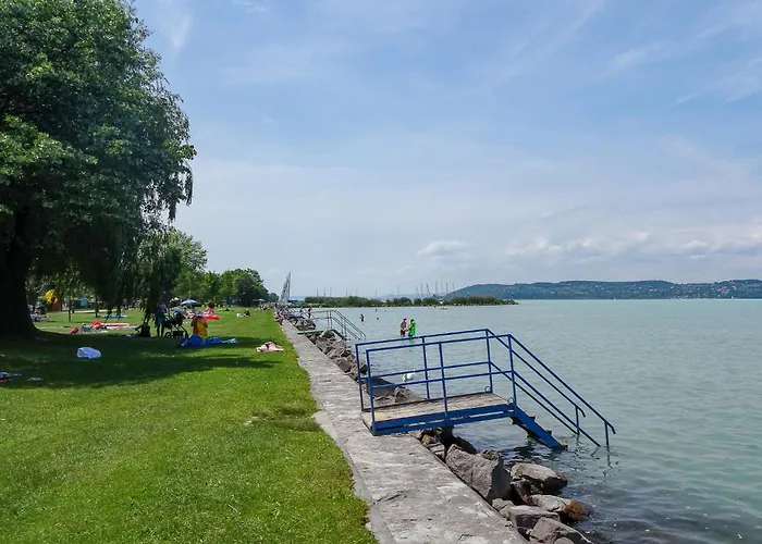 Апартаменты Lakefront In Zamardi-balaton 55198 *